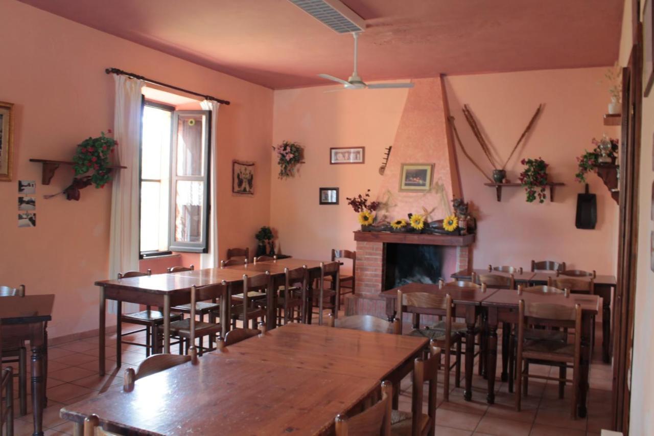 Agriturismo E Antica Fattoria Matteu Bed & Breakfast Teulada Dış mekan fotoğraf