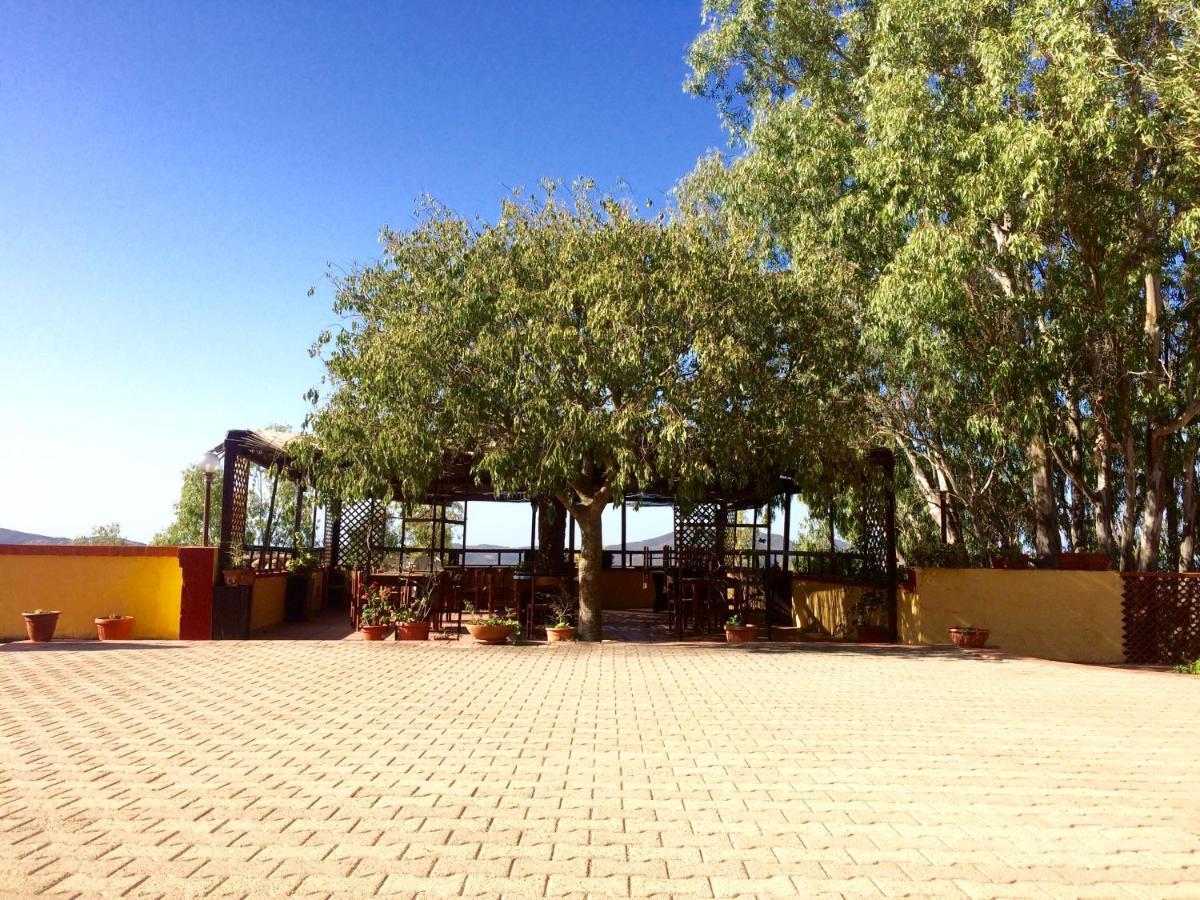 Agriturismo E Antica Fattoria Matteu Bed & Breakfast Teulada Dış mekan fotoğraf